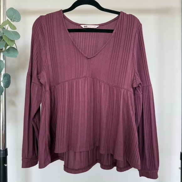 SO Women's Ribbed V-Neck Blouse - Plum - Picture 1 of 3
